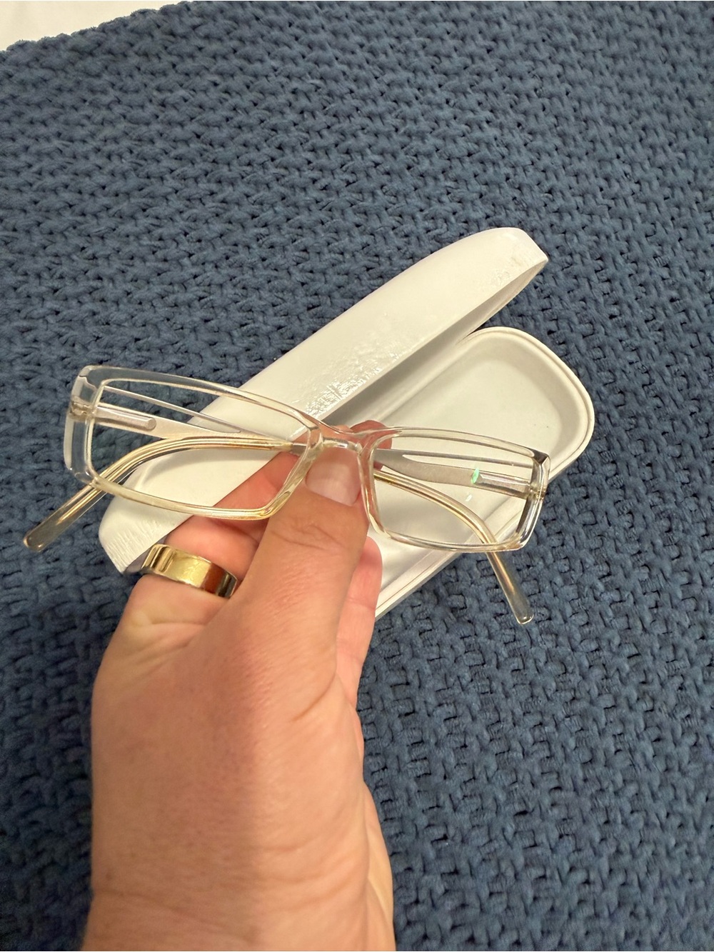 Women's Clear Rectangle Reading Glasses with White Case - Transparent Frames